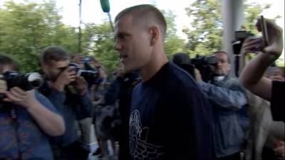 Прибывшие в суд Кокорин и Мамаев захотели справедливости (видео)