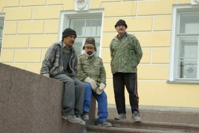 Четверть петербуржцев готова заменить на работе мигрантов