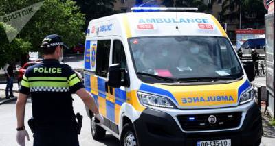 ДТП в центре Тбилиси: автомобиль насмерть сбил мужчину на электроскутере