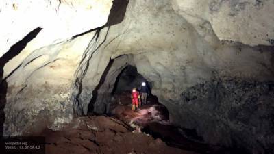 Редкие виды минералов найдены в крымской пещере "Таврида"