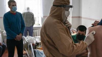 Степанов: В Украине зафиксирован антирекорд по госпитализации инфицированных коронавирусом