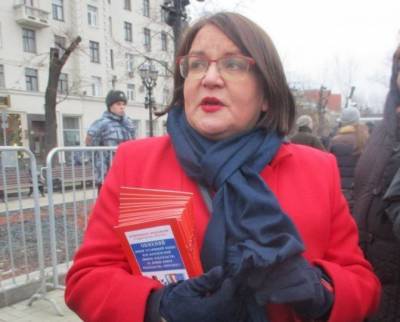 Независимые депутаты потребовали прекратить уголовное дело против Юлии Галяминой