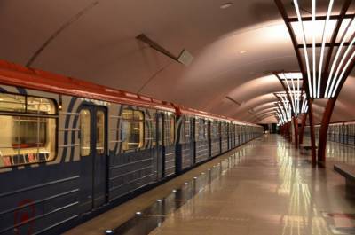 Станция метро «Полянка» вернулась к работе в обычном режиме