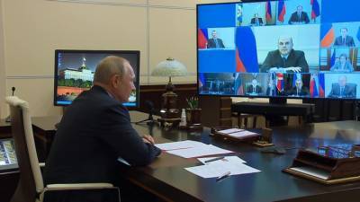 Президент обсудил с Совбезом массовое задержание россиян в Белоруссии