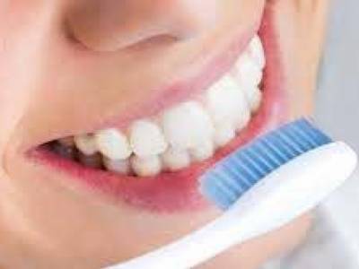Ученые выяснили неожиданный эффект от использования зубной щетки