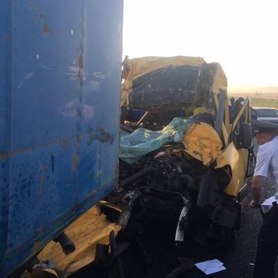 Четверо пострадавших в ДТП с микроавтобусом в Крыму находятся в реанимации