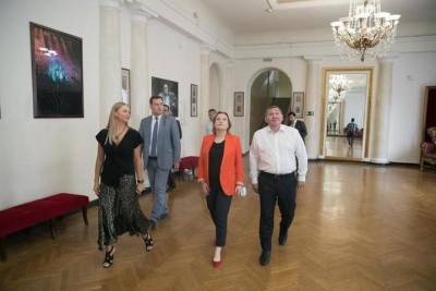 Министр культуры одобрила план реконструкции волгоградского НЭТа