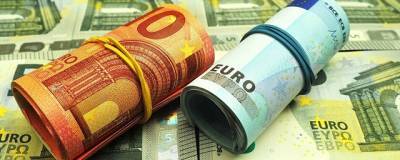 Курс евро в России вырос до 87 рублей впервые с 1 апреля 2020 года