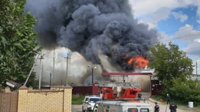 Серьезный пожар в Нижегородской области распространился на 1500 квадратных метров