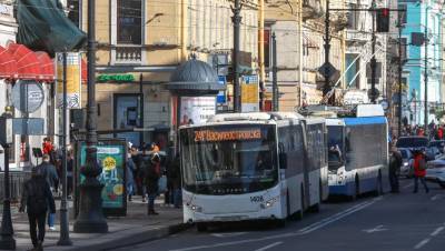 Честность петербуржцев проверят в автобусах без кондукторов
