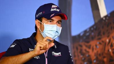 «Остаётся на самоизоляции»: пилот «Формулы-1» Перес пропустит Гран-при Великобритании из-за коронавируса