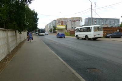 В Сыктывкаре обустроили тротуар на ул.Тентюковской