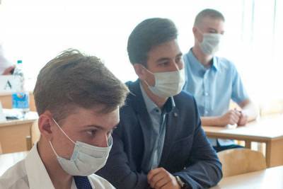 Студентам придется носить в вузах маски