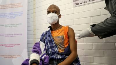 Число выявленных случаев коронавируса в Африке превысило 900 тысяч