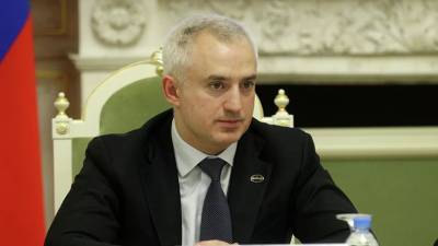 В Петербурге арестовали депутата заксобрания города Романа Коваля
