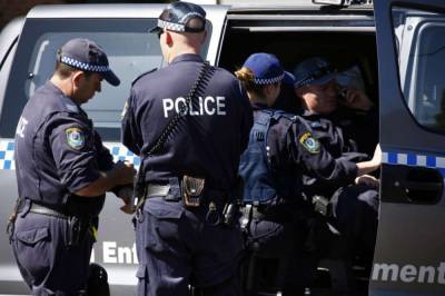 Трое австралиек получат пять лет тюрьмы за нарушение карантина