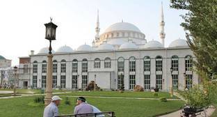 Мечети Махачкалы возобновили пятничные богослужения