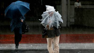В двух префектурах на юго-западе Японии эвакуируют 203 тысячи человек из-за ливней
