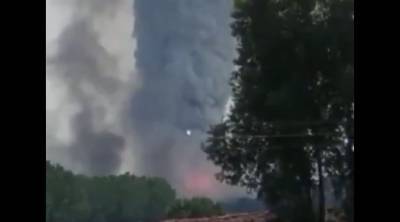 В Турции прогремел мощный взрыв на заводе фейерверков (видео)