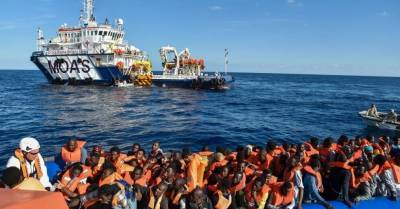 Судно Ocean Viking с беженцами на борту объявило ЧП: за сутки 6 попыток суицида