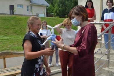 Региональные руководители Подмосковья посетили «Семейный городок» в Серпухове