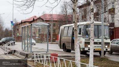 Пенсионерка погибла под колесами автобуса в Новосибирске