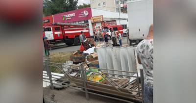 Фото: последствия тарана палаток в Омске, где пострадали 8 человек