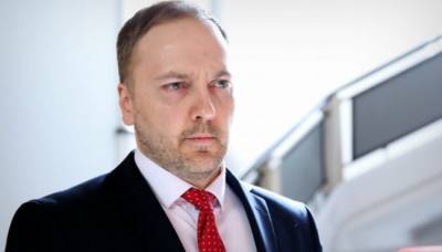 Министр внутренних дел Латвии предлагает награждать доносчиков