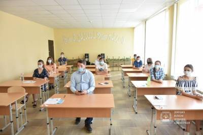 Главари «ДНР» болезненно отреагировали на разрешение детям из ОРДЛО поступать в вузы без ВНО