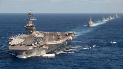 США направят авианосцы в Южно-Китайское море