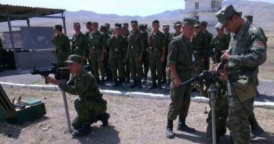 Российские военные инструкторы обучат 500 младших специалистов для армии Таджикистана