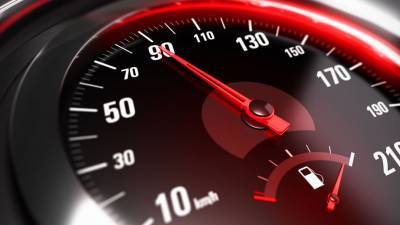«Автодор» предложил увеличить допустимую скорость на платных трассах до 150 км/ч