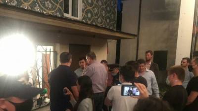 Полиция задержала шестерых человек в офисе "Объединённых демократов" в Казани