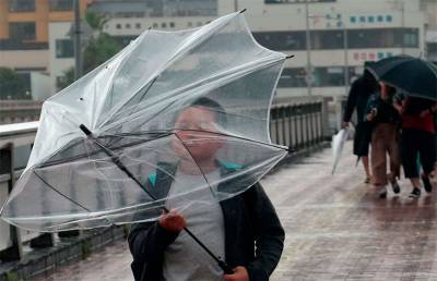 15 человек погибли из-за мощных ливней в Японии