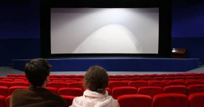 Кинотеатры в столице заработают не раньше августа