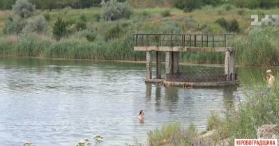 В Кировоградской области 17-летний парень сломал шею во время ныряния в пруд