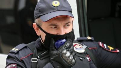 В Челябинске владельца лавки подозревают в убийстве покупателя из-за долга — видео