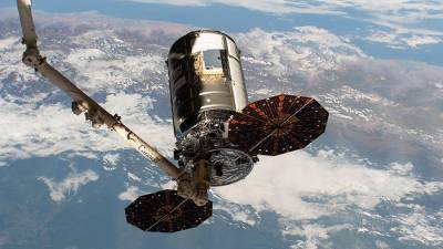 Высота орбиты МКС была увеличена из-за обломков ступени «Протона»