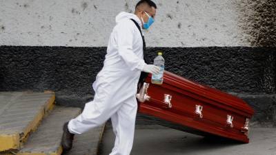 Число умерших от коронавируса в Мексике превысило 30 тысяч
