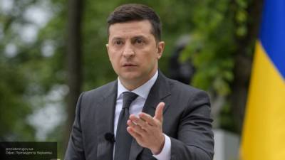 Зеленский потребовал от Генпрокуратуры и МВД предотвратить эскалацию насилия на Украине