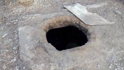 В Башкирии ребёнок упал в открытый 5-метровый колодец