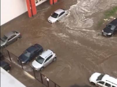 В Рязани после ливня ручей Быстрец затопил дворы на Касимовском шоссе