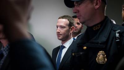 Конгресс США опубликовал показания Марка Цукерберга по делу об утечке данных пользователей Facebook