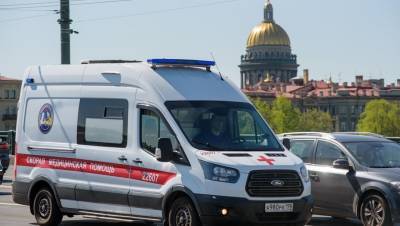 В Петербурге выявили 275 новых случаев COVID-19