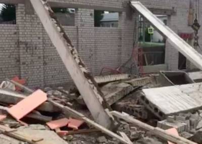 Опубликовано видео с места обрушения здания в Кировской области