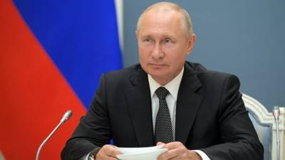 Путин рассказал, кто предложил поправки о нерушимости границ России
