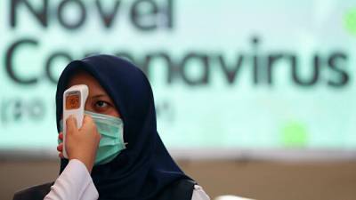 В Индонезии за сутки от коронавируса скончалось рекордное количество человек