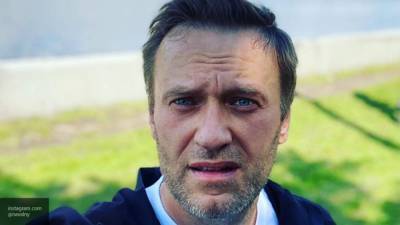 Политолог Шаповалов назвал провалом малочисленные "акции" Навального и "Открытой России"