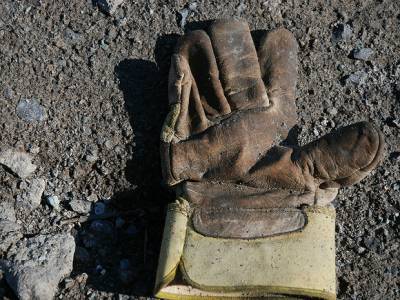 Рухнувшая стена насмерть придавила рабочих на стройке ТЦ в Кировской области