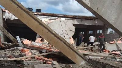 Пострадавшего при обрушении стен ТЦ в Кирове достали из-под завалов